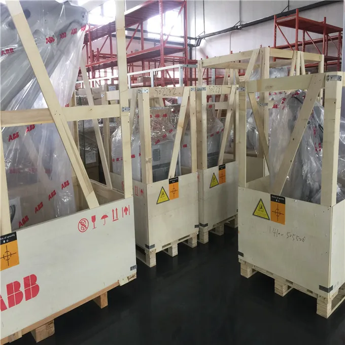 Robot palletizer (10)