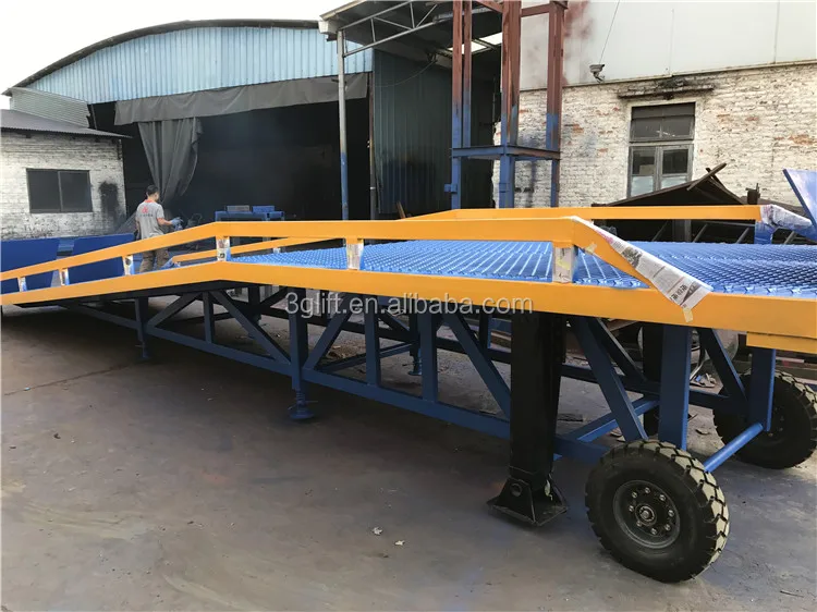 Movable Forklift Loading Dock Platform With 8000kg - Buy Loading Dock ...