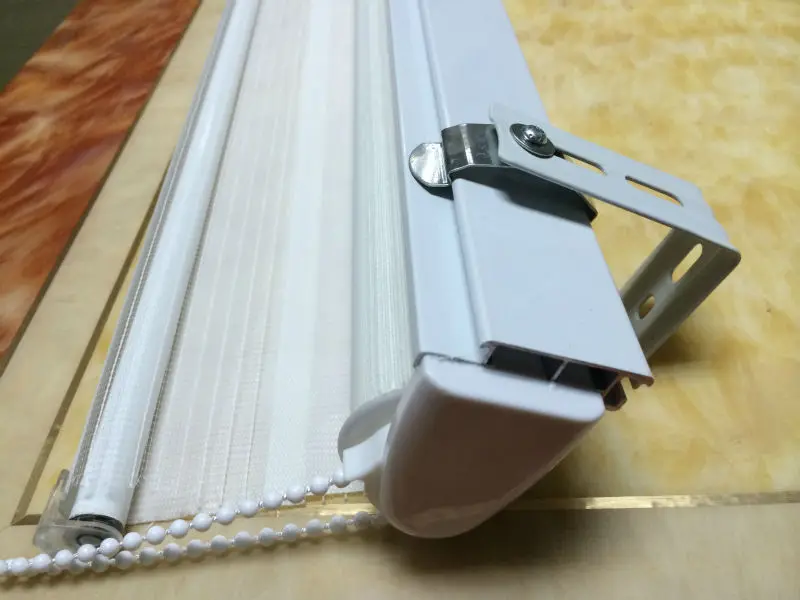Fancy High Quality Metal Bracket Aluminum Rail Hook Zebra Blind Buy