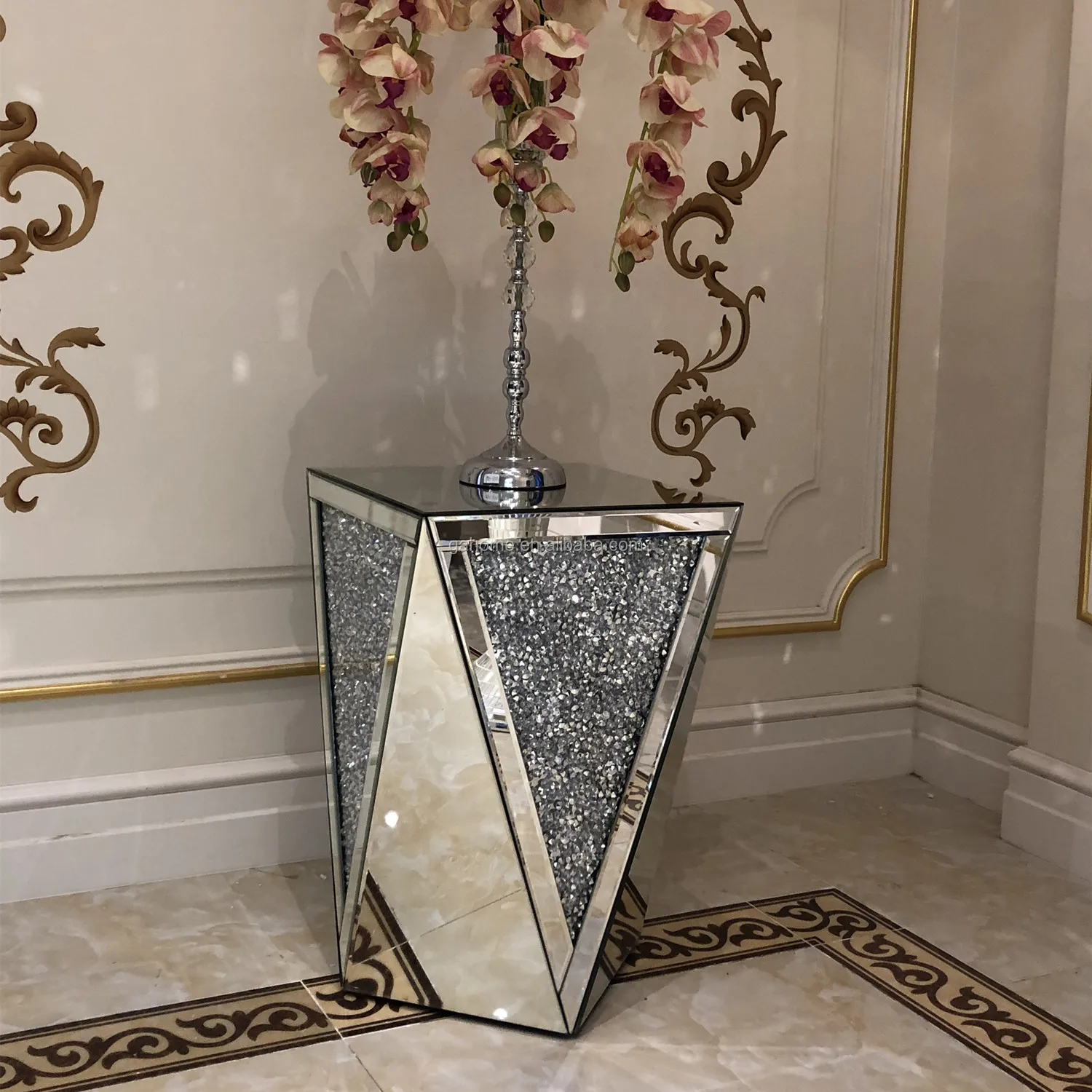 Hot Sale Crushed Diamond Side Mirrored Side Table Buy Small Square Top Triangle Mirrored Inexpensive Side Table China Factory Wholesale Low Price Mdf End Table Contemporary Mirrored Furniture For Living Room Product On