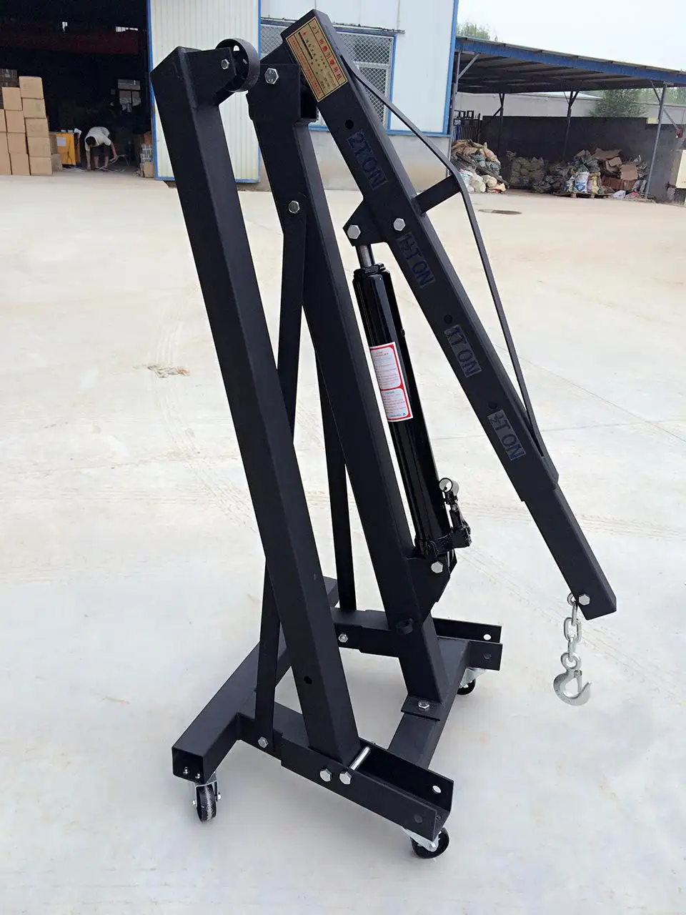 shop crane (1).jpg