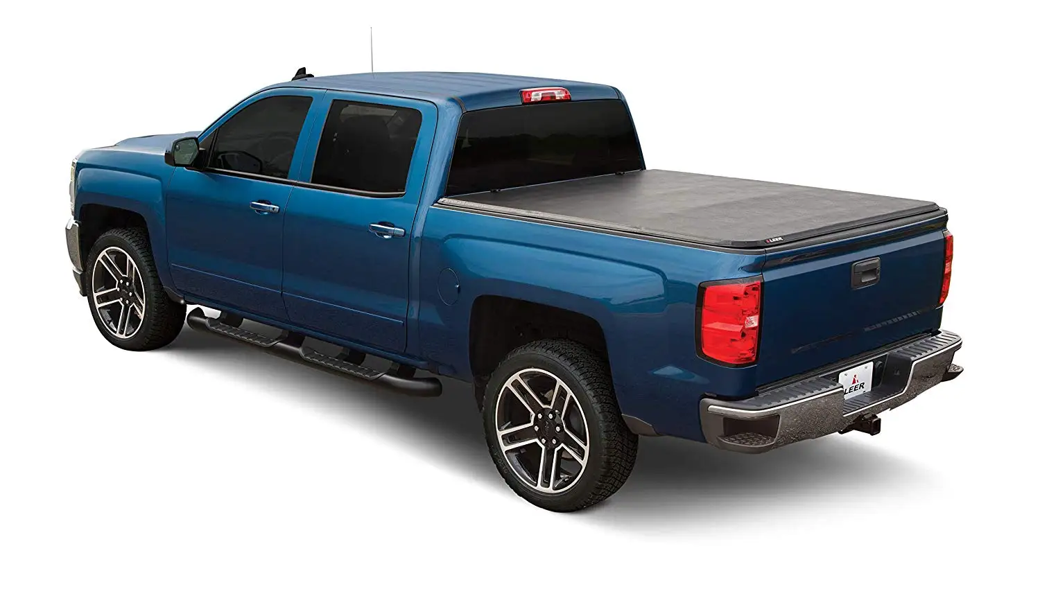 Pick up box. Бокс на пикап. GMC Sierra. Ram 1500 RAMBOX tri-Fold Cover. Truck Protector.