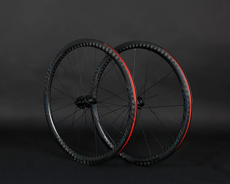 carbon wheelset 700c
