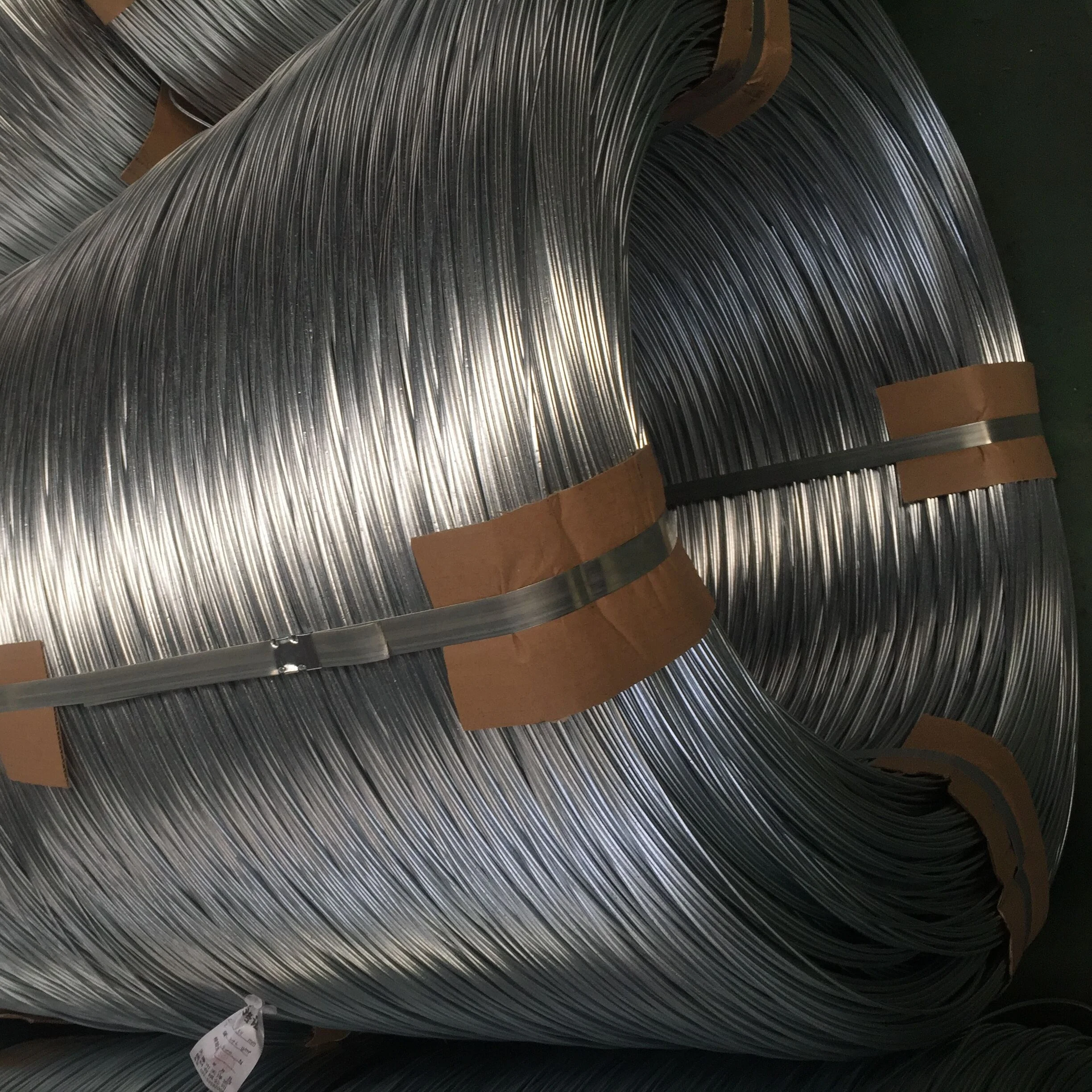 产品描述 镀锌线材采用优质低碳钢丝棒