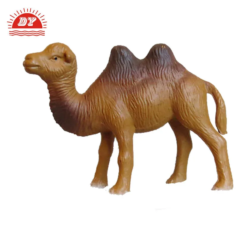 small plastic animals bulk