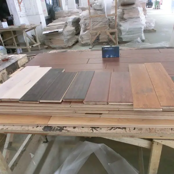 18mm thickness solid oak parquet dark colour Hardwood flooring
