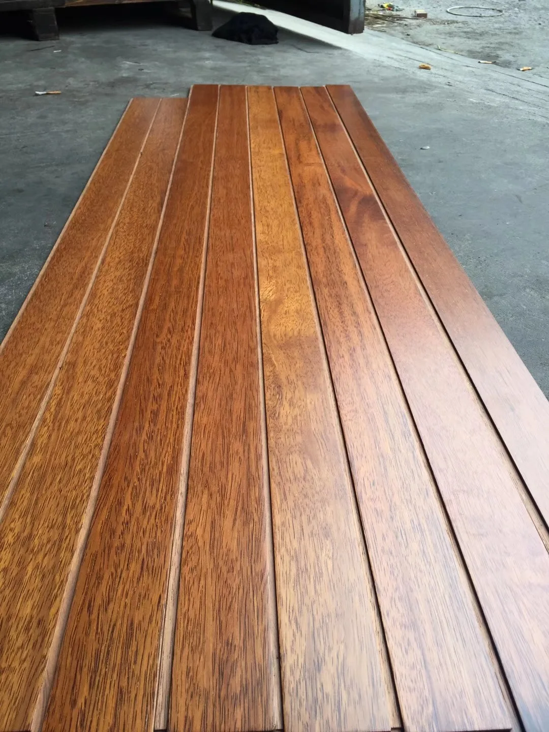 Prefinished Natural Wood Ceiling Panels Shiplap Merbau Buy Natural