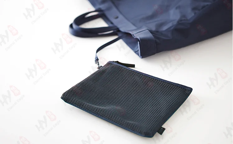 nylon oxford tote bag (2).png