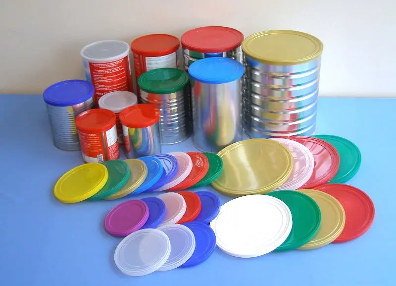 tin cans with lids