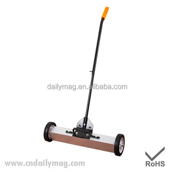 24 Inch Industry Hand Push Floor Magnetic Sweeper With Wheels