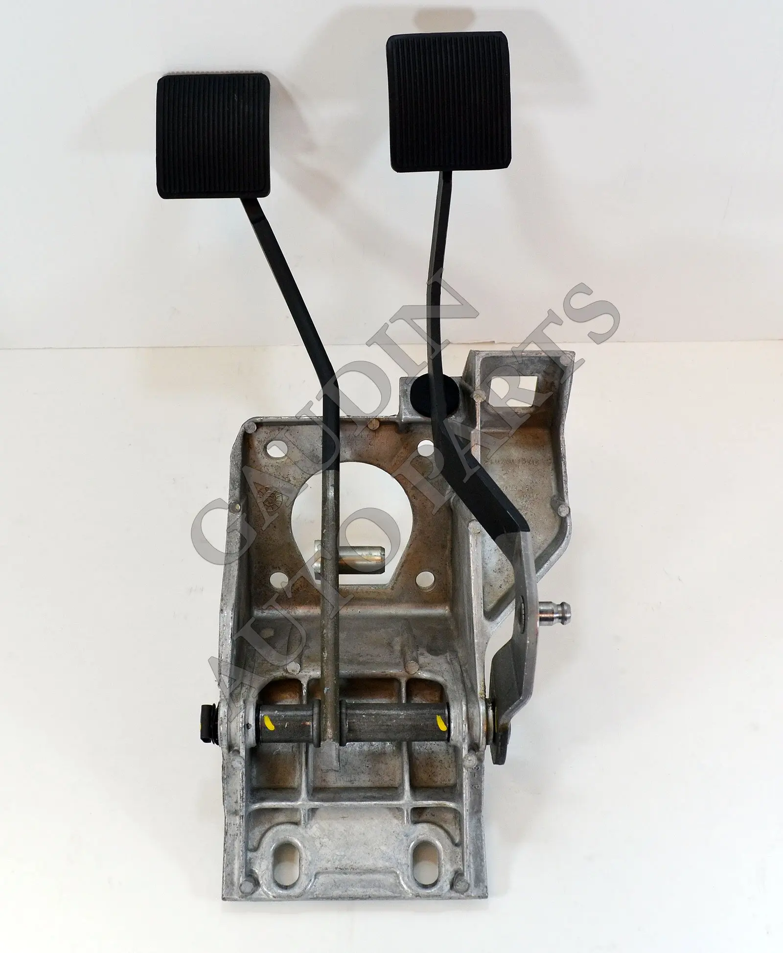 Ford ranger clutch pedal not returning
