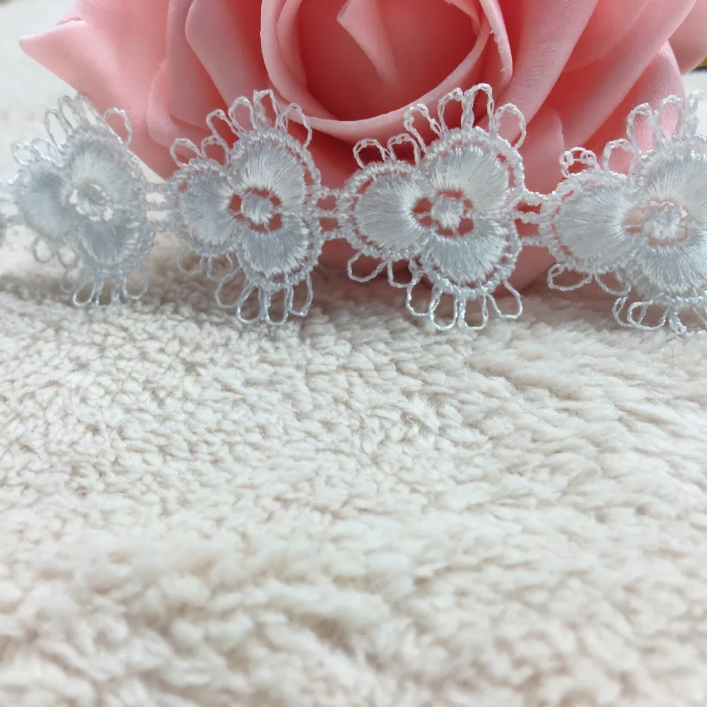 2017 new fashion embroidery lace,high quality chemical lace for decoration