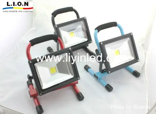 led 20w rechargeable flood light 5.jpg