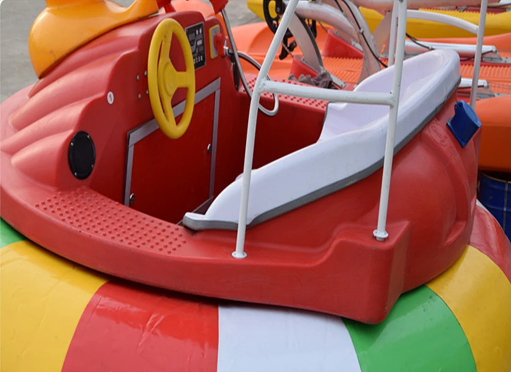 Challenge Water Games Motor Adults & Children Electric Bumper Boat With