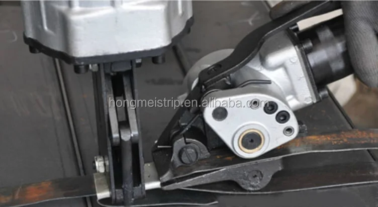 Lowes Price Portable Air Pneumatic Metal Steel Strapping Tools , Steel Iron Strip Packing Machine