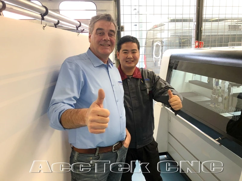 DSP cypcut controller fiber laser cutting machine for stainless steel AKJ1530F 1000w