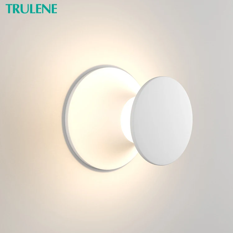 reading wall lamp.jpg