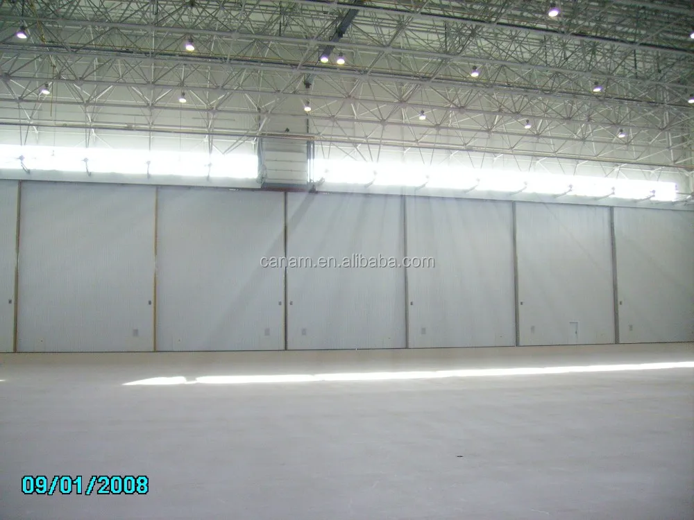 Large span heavy steel structure sliding aircraft hangar door