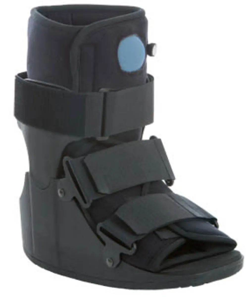 Black Medium Bilt-Rite Mastex Health Male Surgical Boot