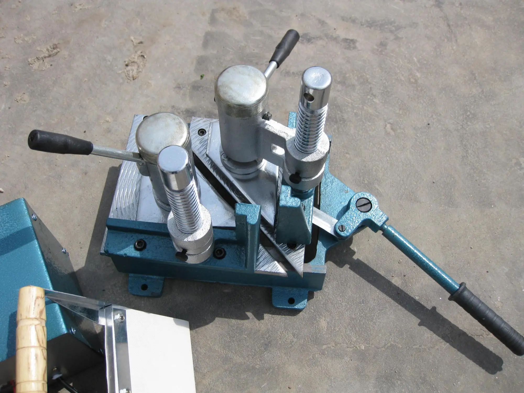 Left side Welding Tool.JPG