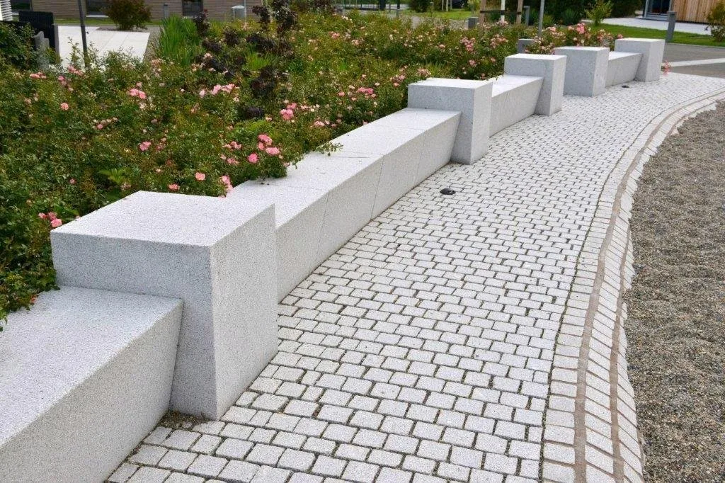 Hot Strongest Handmade Paving Stone G603 Light Grey Granite Garden Paving Cobble Stone Cubic Stone for Path or Driveway