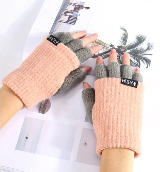 knitted gloves09.jpg