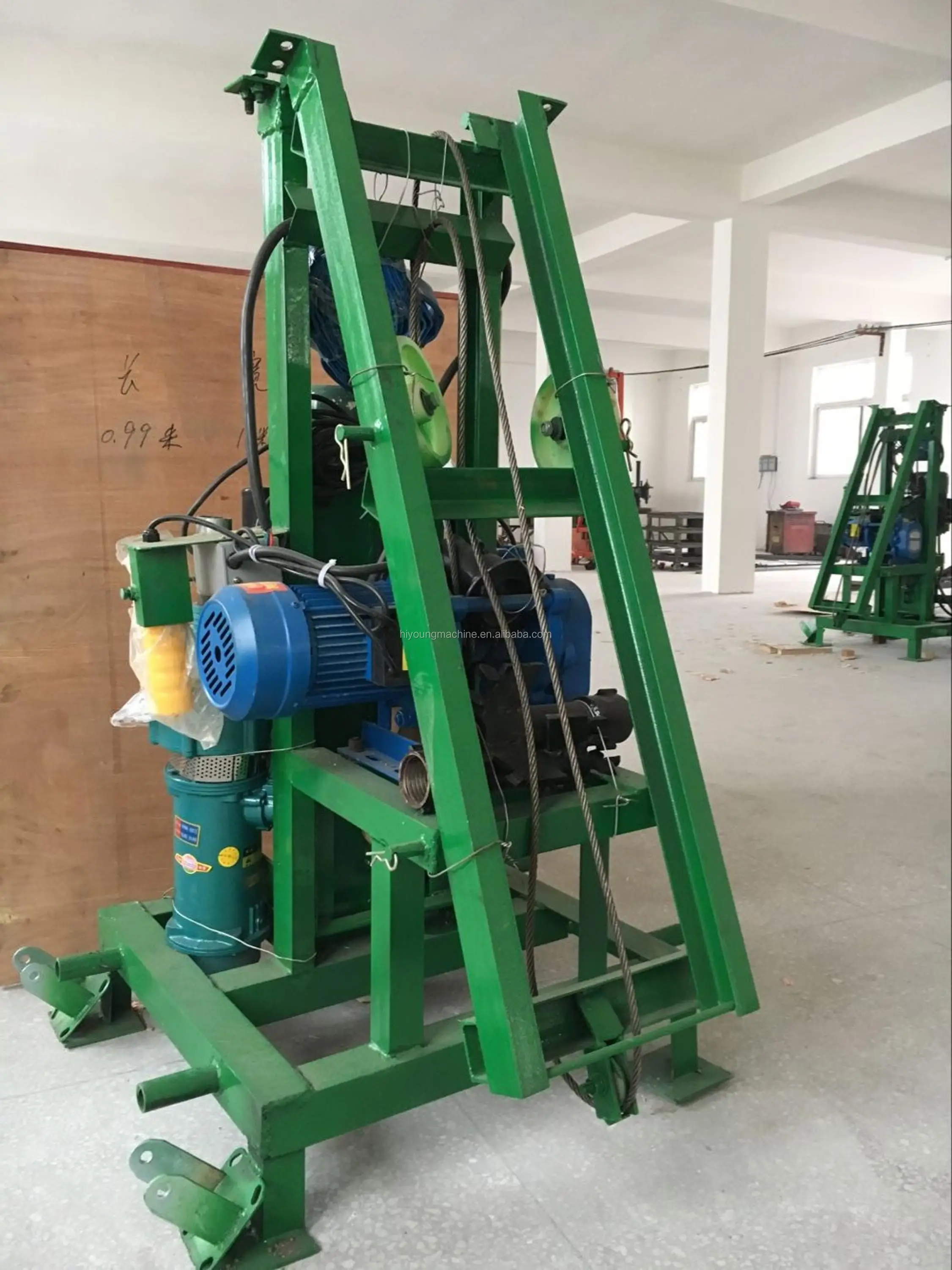 source alibaba golden supplier water well drilling machine price