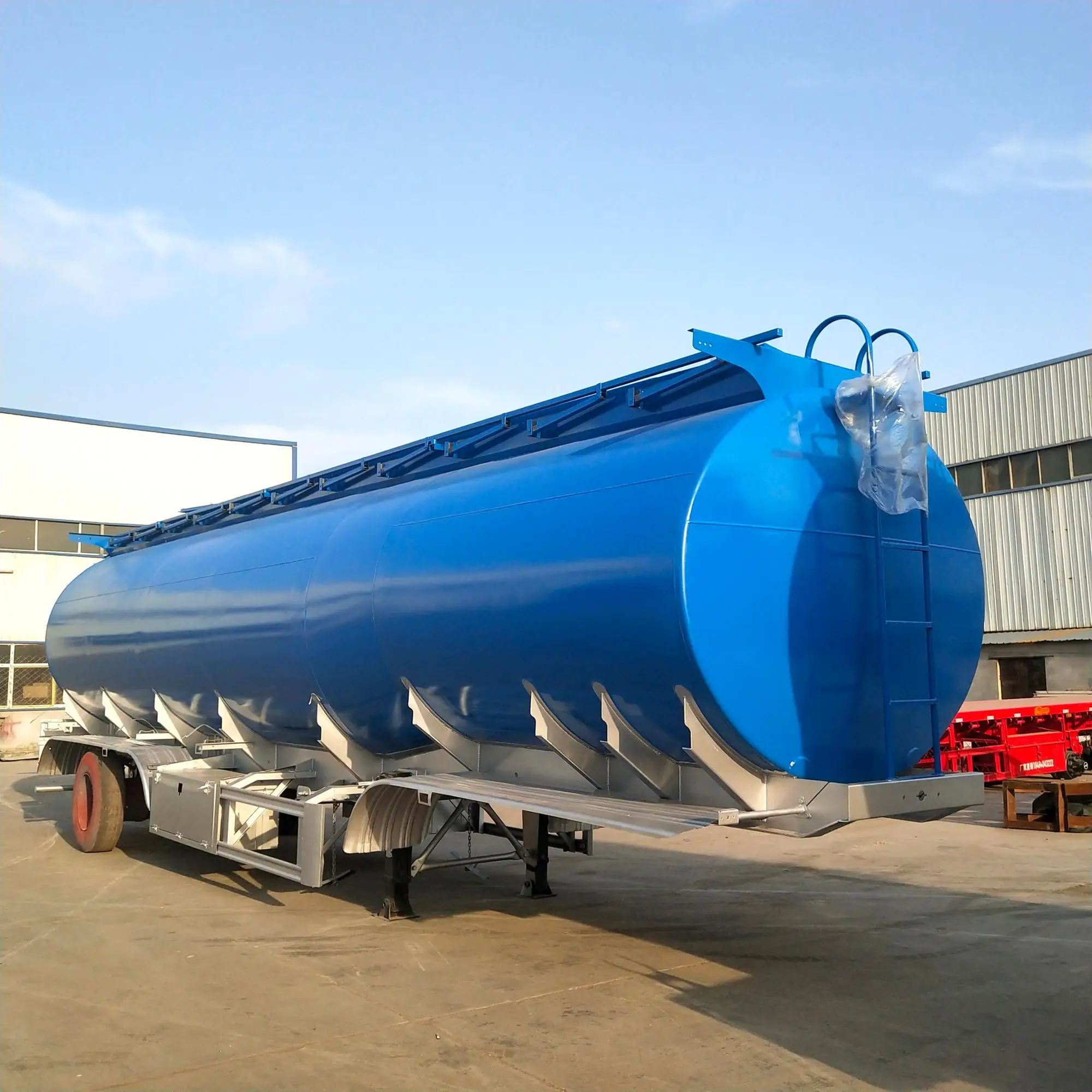 3轴 50立方米钢燃料油储罐