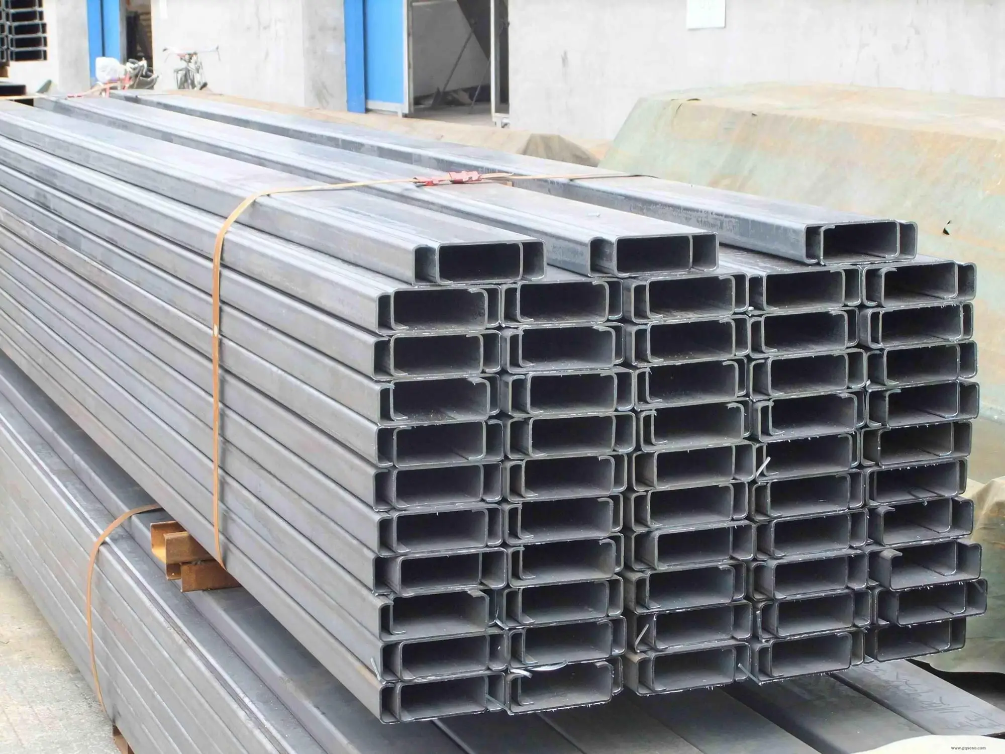 Канал сталь. Steel channel. Hot rolled Steel channel, 20y 200x76x5.2x9. Strong channel Steel. Сталь c.