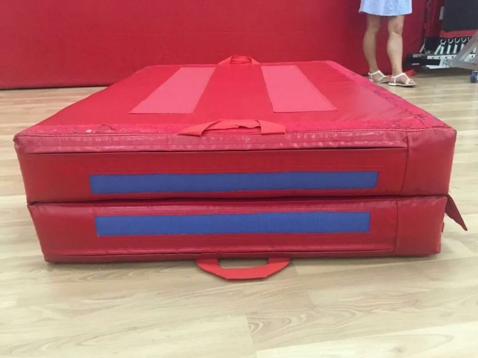 2020 Tri Folding Soft Gymnastic Crash Landing Mat 8ftx10ftx12inch Buy