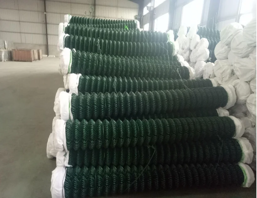 3.0 meters Africa chain link cyclone mesh automatic cutting machine