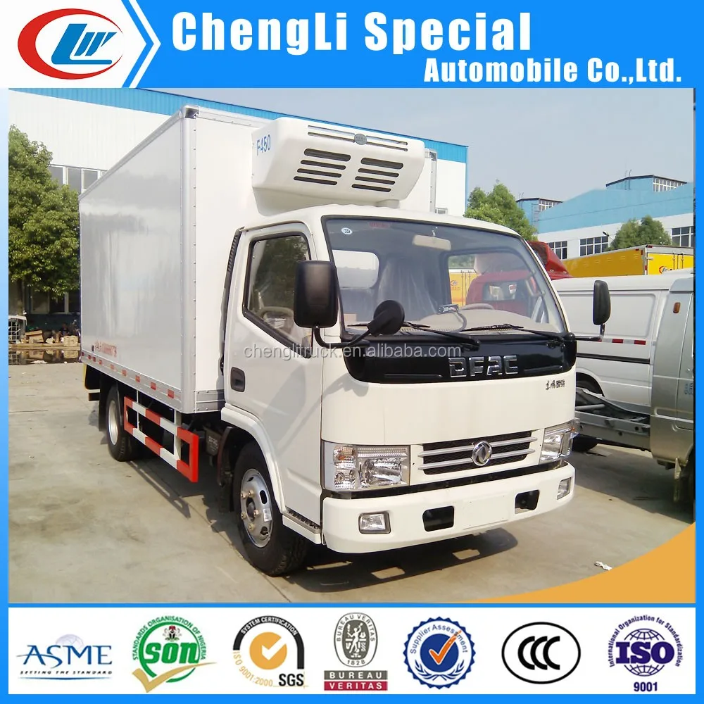Mini Refrigerated Van Truck 6 Wheel Refrigerated Truck 2 Ton Freezer