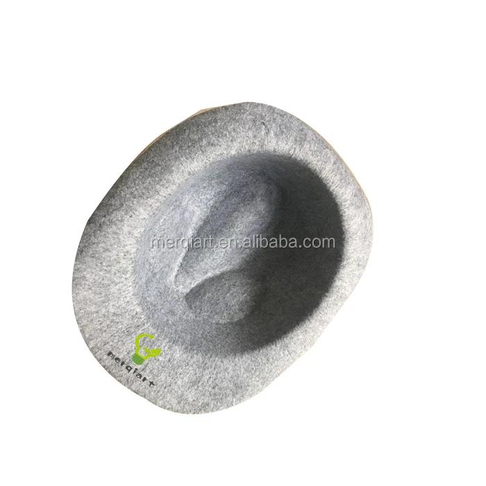 inside bavarian hat1.jpg