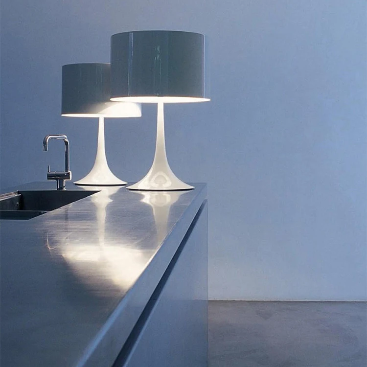 Modern Luxury Designer Simple Resin Shade Table Lamp For Table Decor