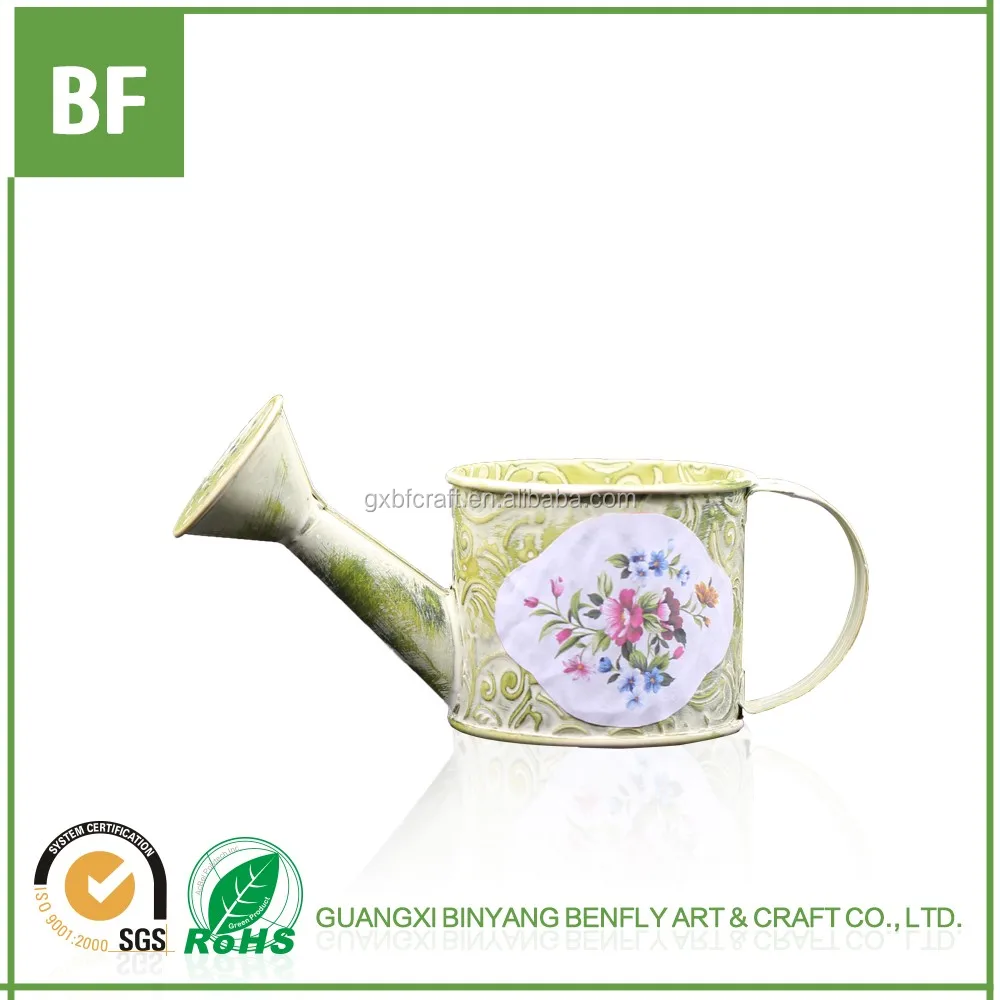 China artware metal flower watering can for home decor