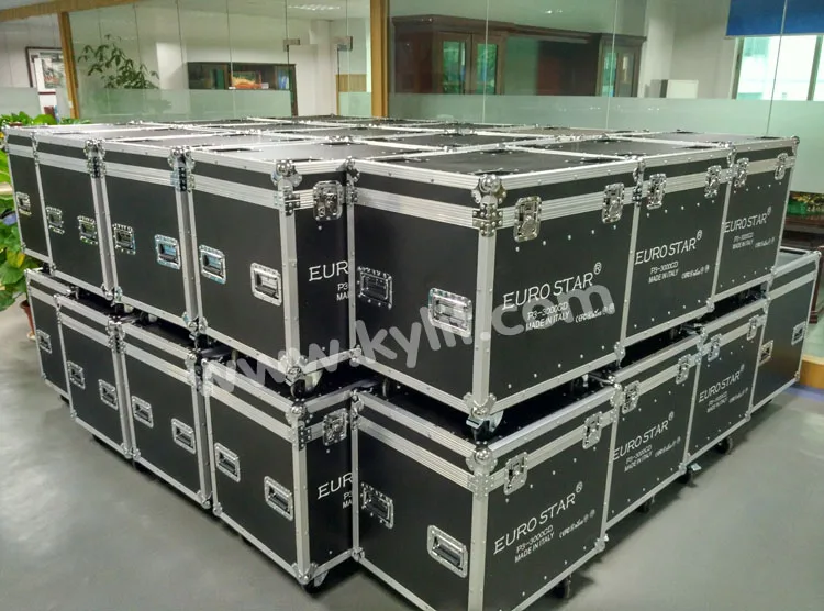 Indoor Full Color LED Display with 2200cd/sqm Brightness and 2 Years Warranty for Stage Rental 256mm x 128mm