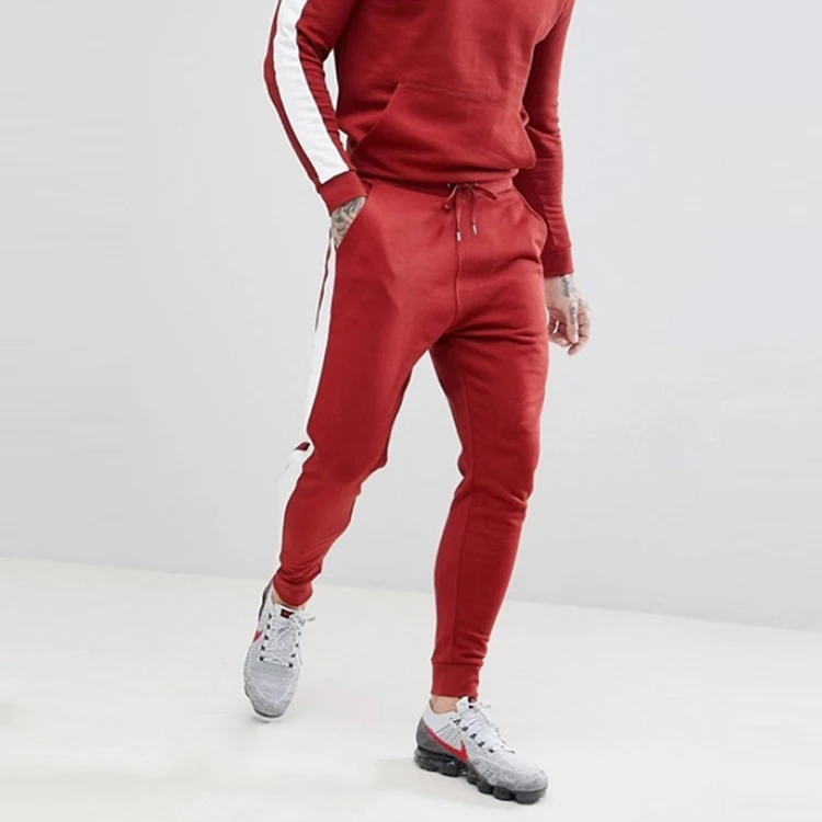 El Diseño De Su Propia Hombres Chándal Rojo Tapered Unbranded Chándal Con  Rayas De Algodón - Buy Chándal Cónico,Chándal De Hombre,Chándal Sin Marca  Product on Alibaba.com