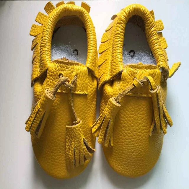 newborn baby moccasins