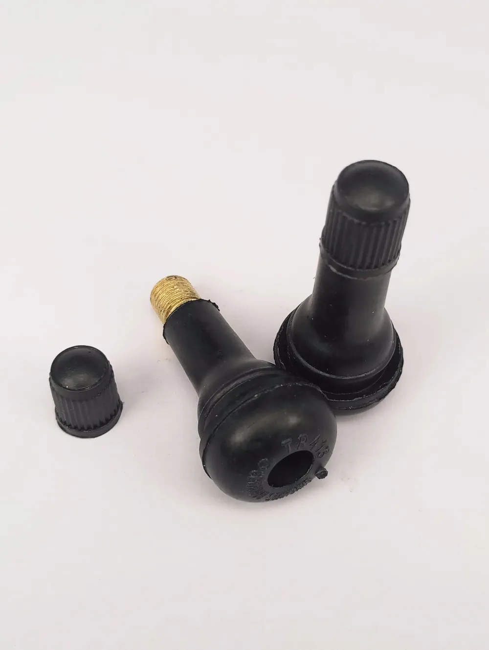 tubeless tyre valve for car