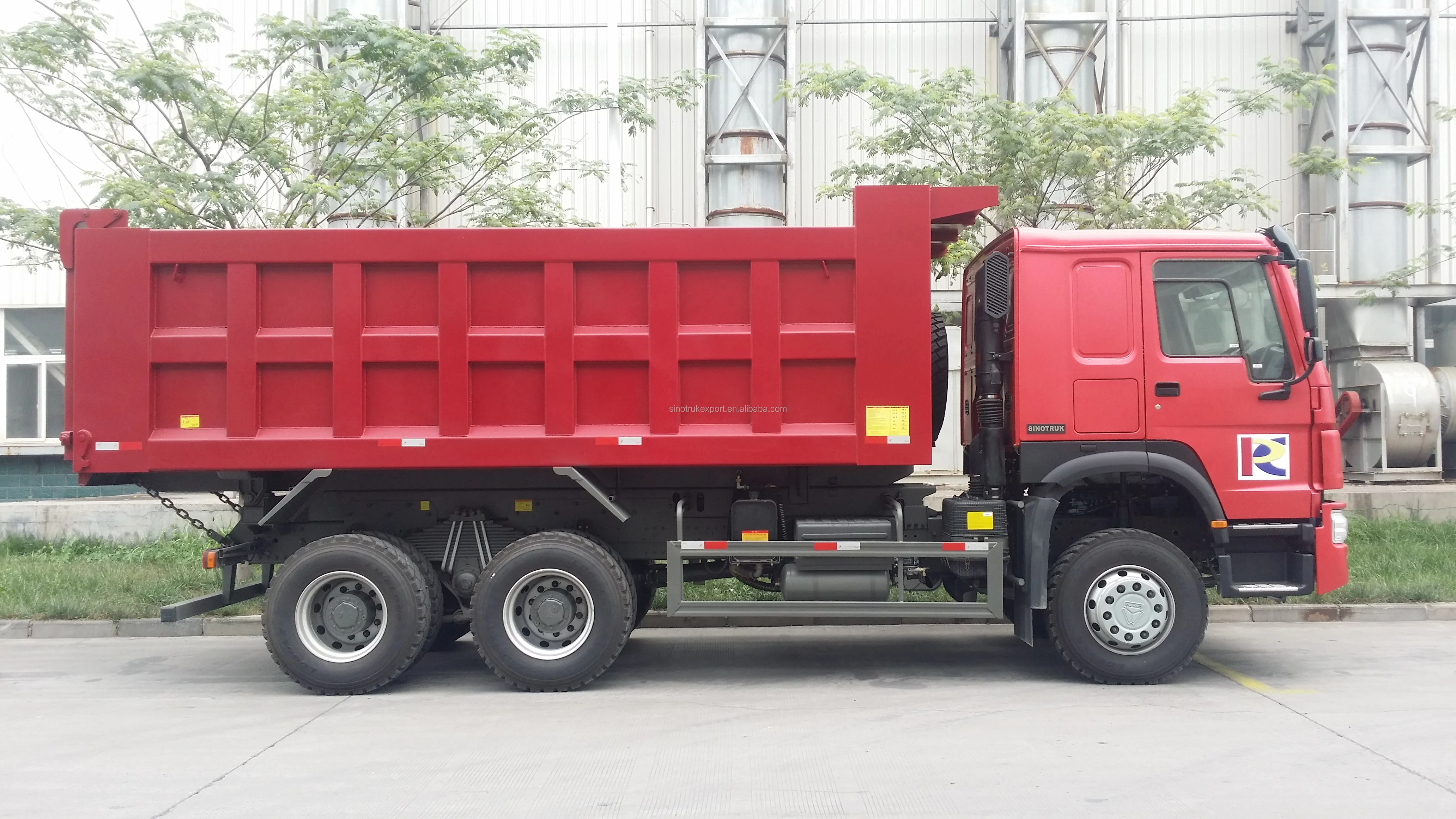 (lxwxh) (mm) 6500x2300x1500mm 砂体,前部提升,底部 8毫米 mm,侧面