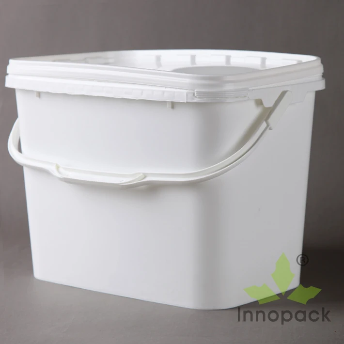 rectangular plastic buckets