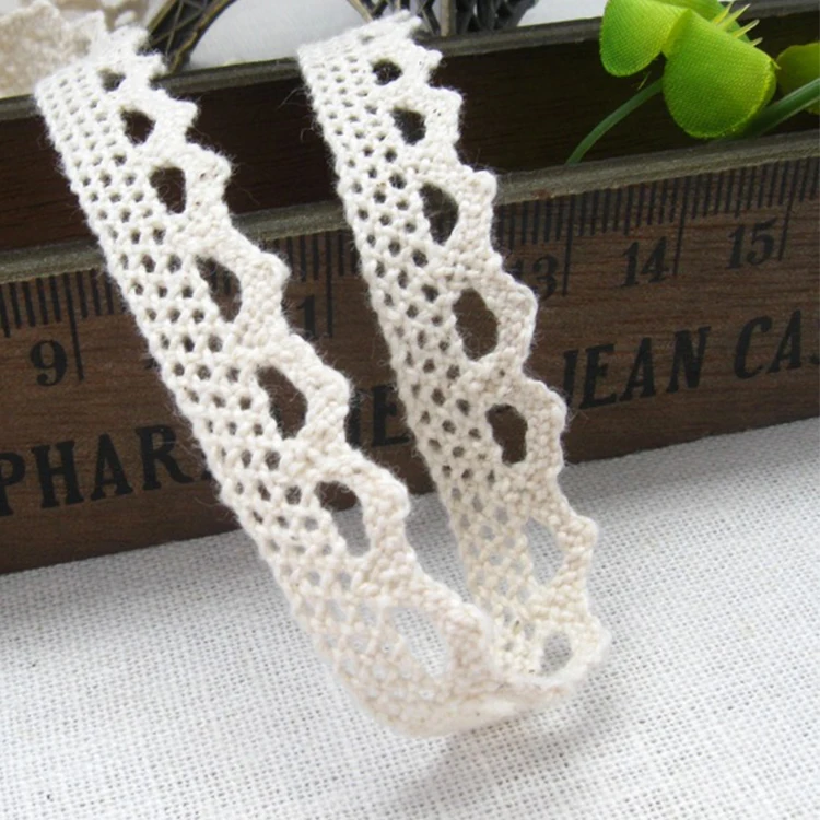 lace 042