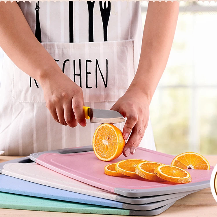 Amazon 2019 Online Shop Eco-friendly High Quality BPA Free Natural Straw Cutting Board Wheat Fiber Chopping Board