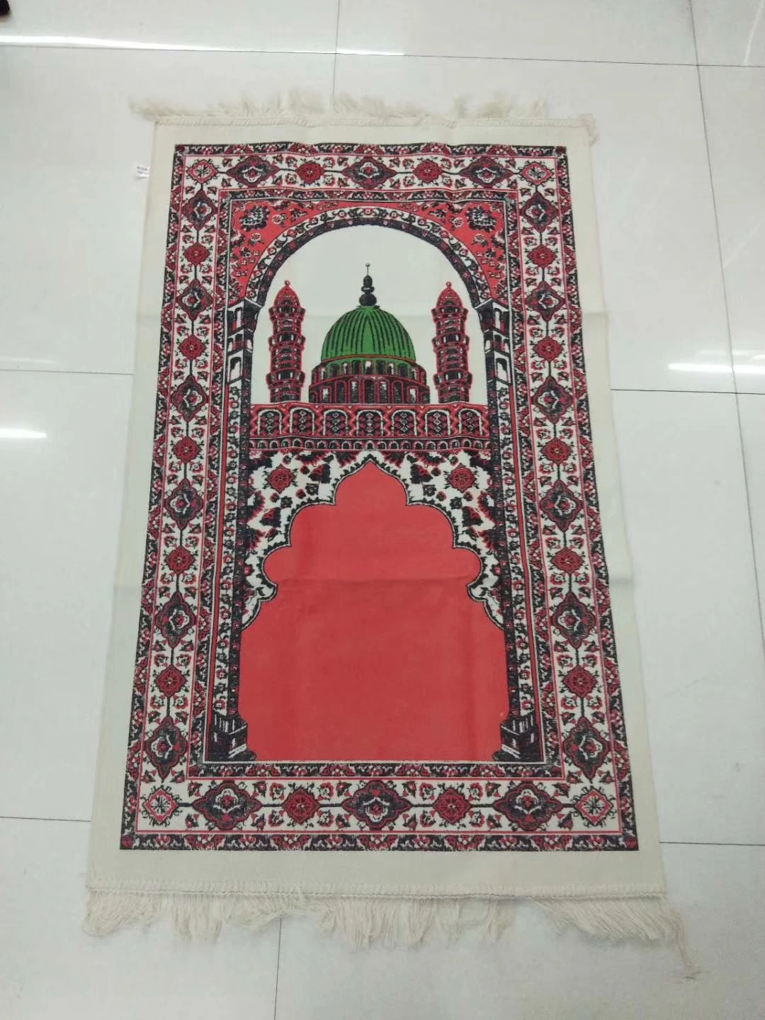 Hot Sell Super Soft with Tassel Muslim Prayer Rug 100% Raschel Thick Prayer Mat