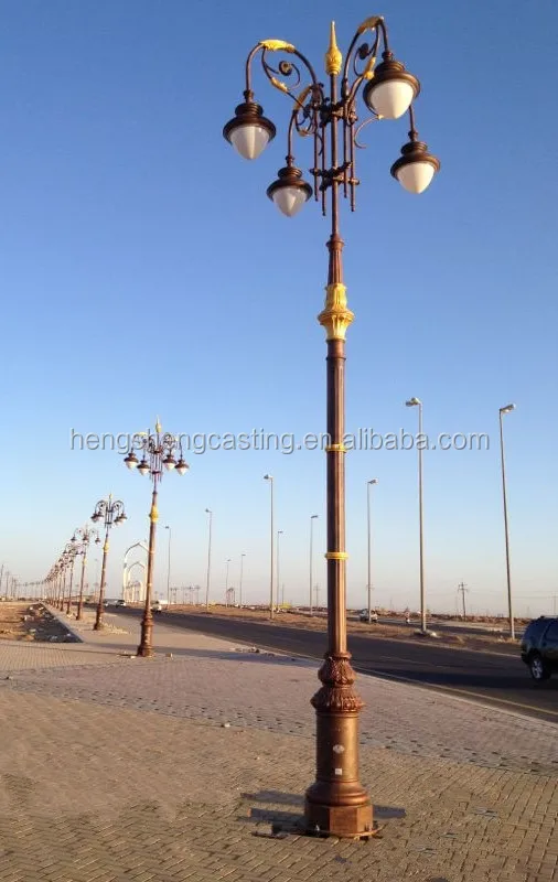 Saudi Arabia Decorative Cast Iron Street Light Pole  / Light Pole Factory