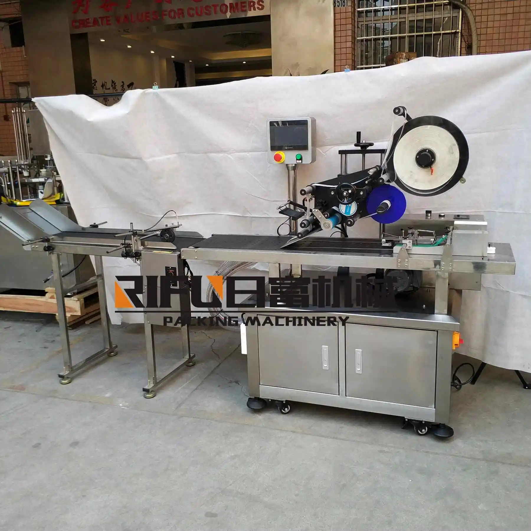 Automatic Bottle Neck Label Applicator,Front And Back Labeler,Three