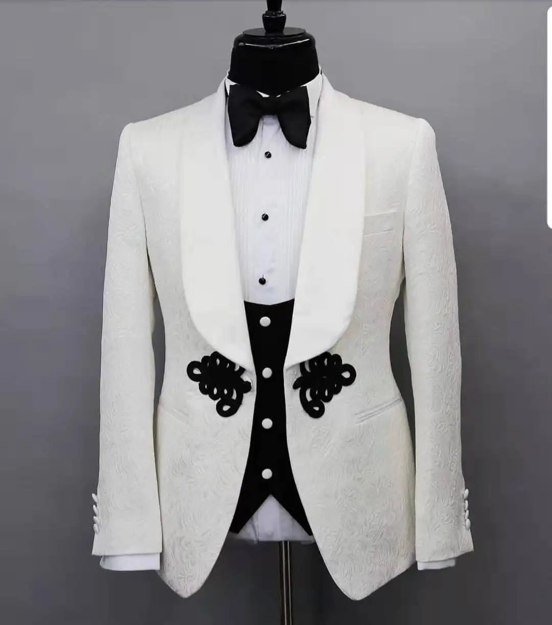 Wedding tuxedo outlet 2019