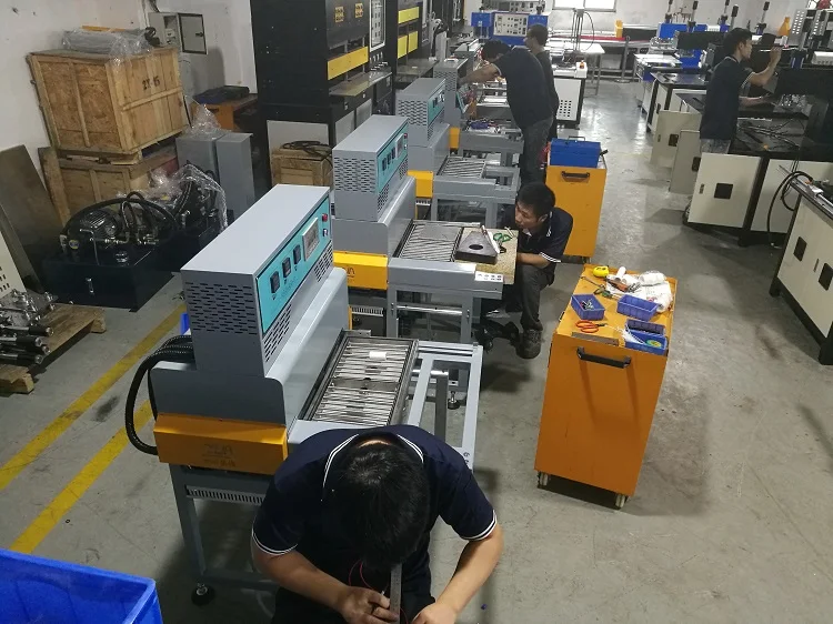 Intelligent power saving pvc rubber patch machine