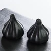 Wholesale home/restaurant/hotel tableware use creative tools black glazed ceramic pepper shakers