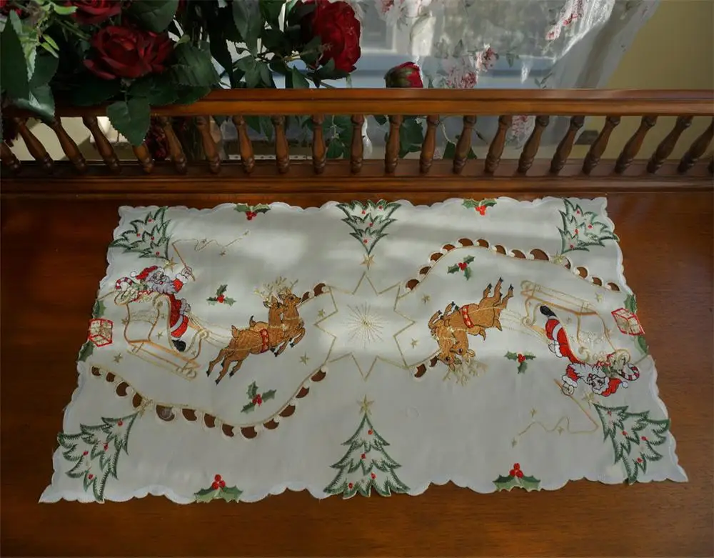 Cheap Christmas Tablecloths And Runners In Stock Embroidered Christmas